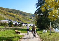 Radfahrer an der Mosel