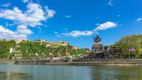 Deutsches Eck mit Reiterstatue